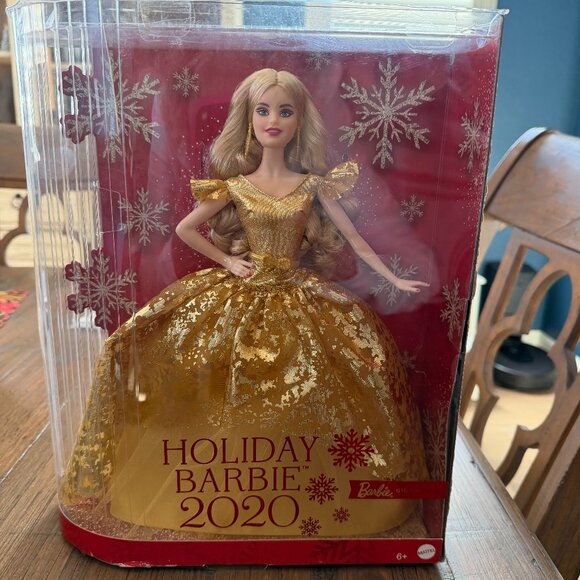 NRFB 2020 Holiday Barbie - Picture 4 of 5